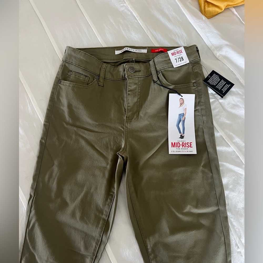 New celebrity pink jeans